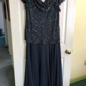 Evening gown. Midnight blue